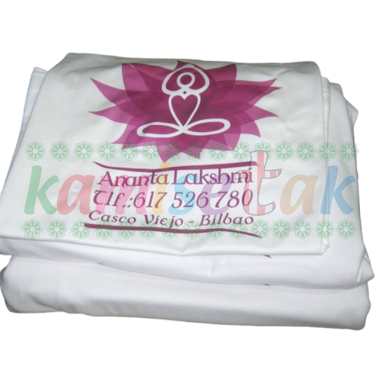 Camisetas blancas academia de yoga Ananta Lakshmi Camisetas blancas academia de yoga Ananta Lakshmi
